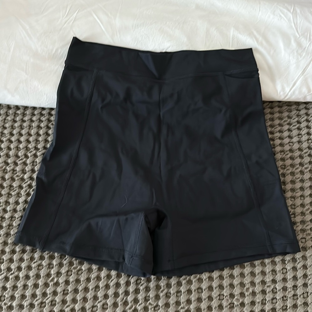 Aerie Offline Goals Shortie